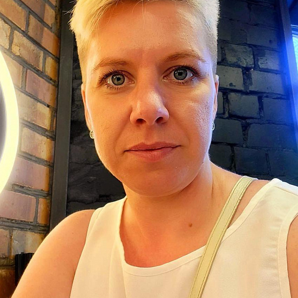 ВЕДУЩИЙ СПЕЦИАЛИСТ ПО ПРОДАЖАМ И ОБСЛУЖИВАНИЮ КЛИЕНТОВ