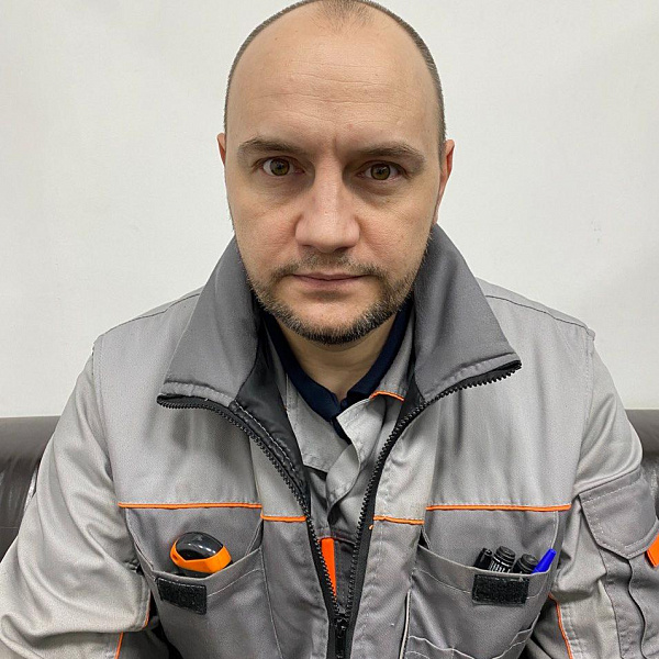 ЗАВЕДУЮЩИЙ СКЛАДОМ